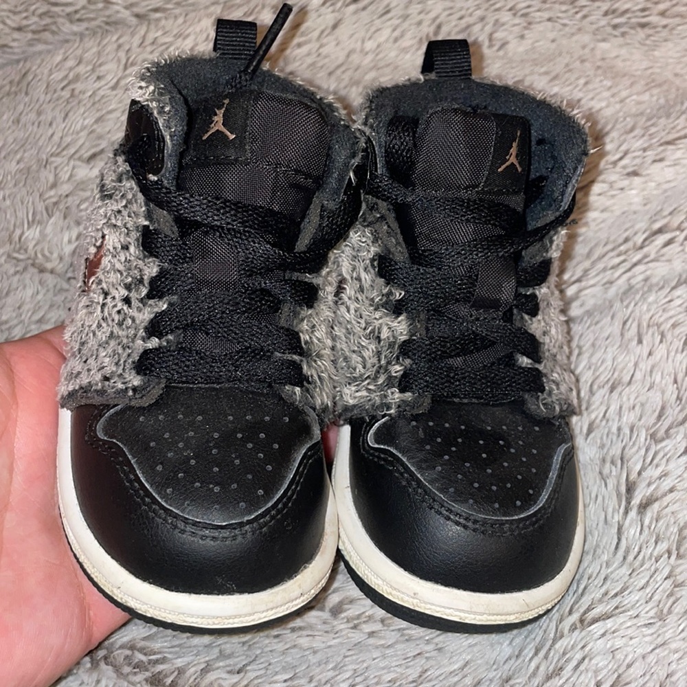 Nike Jordan size 5C